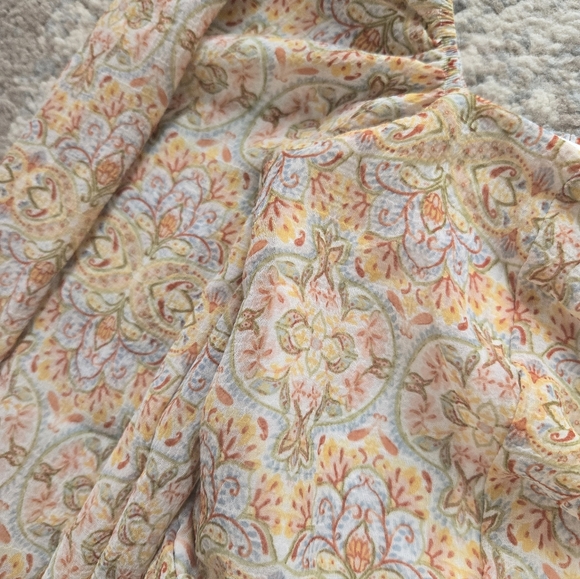 Show Me Your Mumu Floral Crop Top - Picture 4 of 7